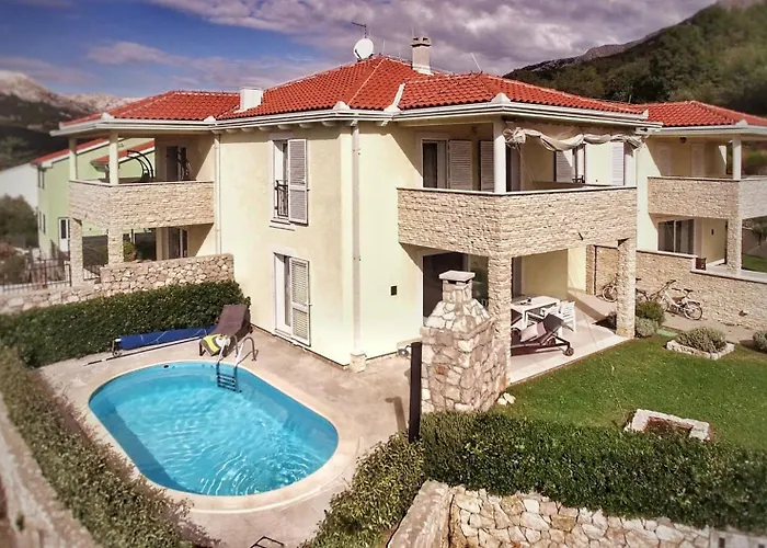 Ferienhaus Mit Meerblick & Pool In Baska - Villa-Planina