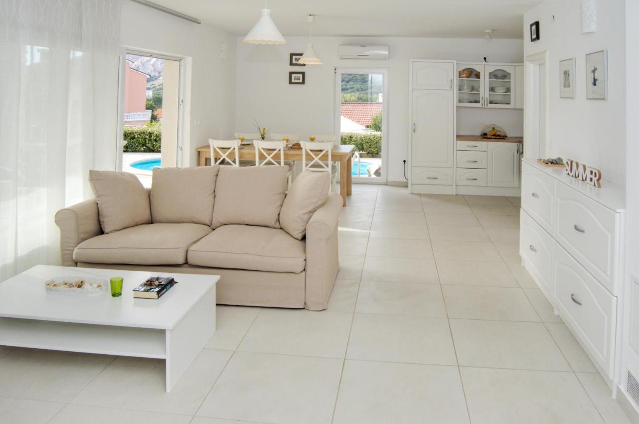 Mit Meerblick & Pool In - Villa-planina * Baška